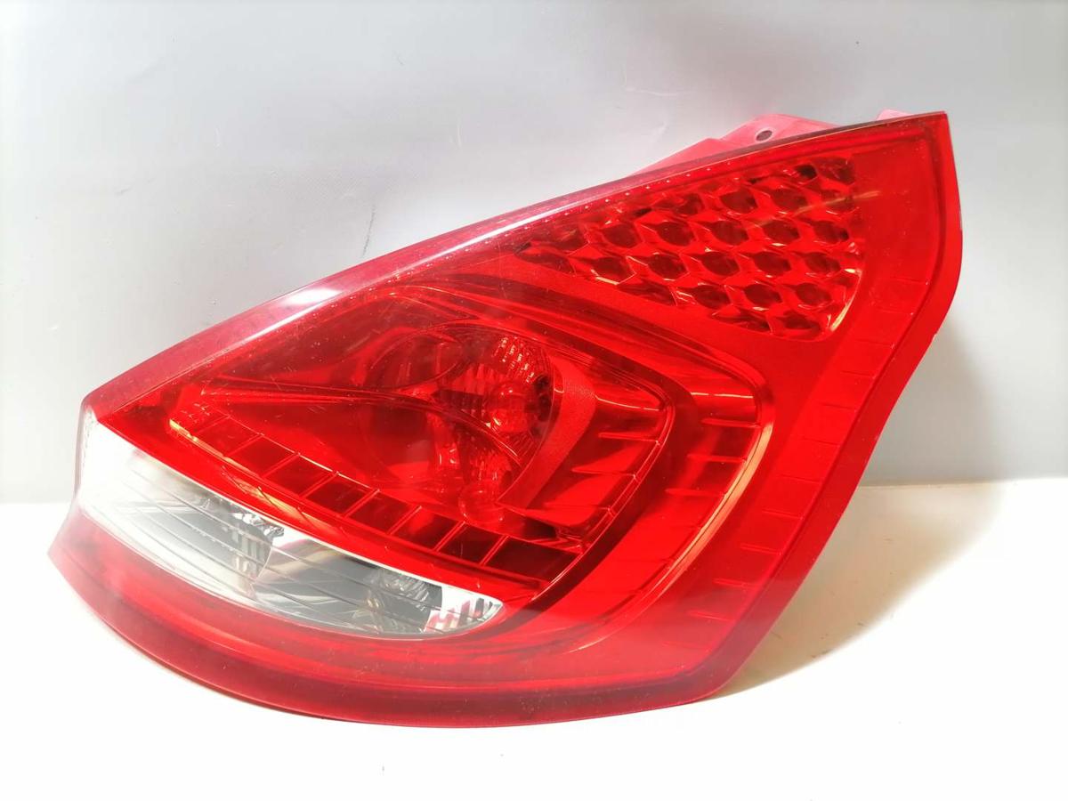 Ford Fiesta JA8 original Rücklicht Rückleuchte Schlussleuchte rechts Bj.2009
